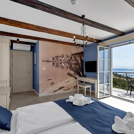 Nature's Retreat, Deluxe Doppelzimmer Mit Balkon Und Meerblick Гостевой дом Подгора