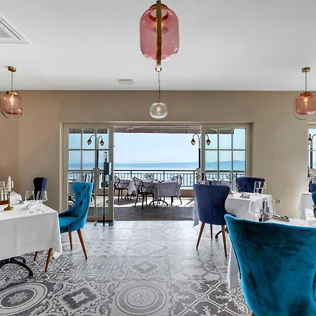 Nature's Retreat, Deluxe Doppelzimmer Mit Balkon Und Meerblick Подгора