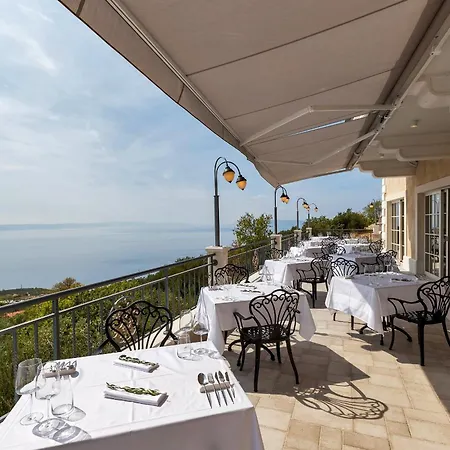 Гостевой дом Nature's Retreat, Deluxe Doppelzimmer Mit Balkon Und Meerblick 4*