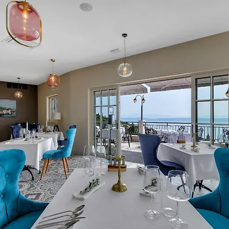 Nature's Retreat, Deluxe Doppelzimmer Mit Balkon Und Meerblick Подгора