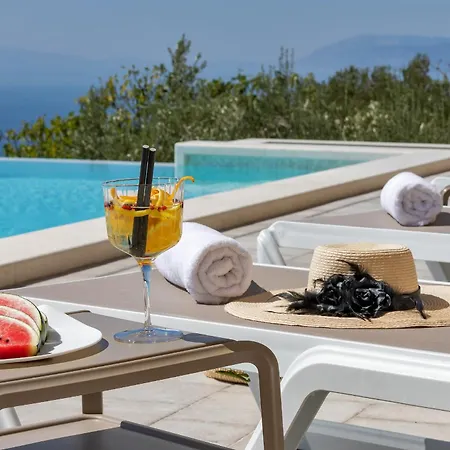 Nature's Retreat, Deluxe Doppelzimmer Mit Balkon Und Meerblick Гостевой дом