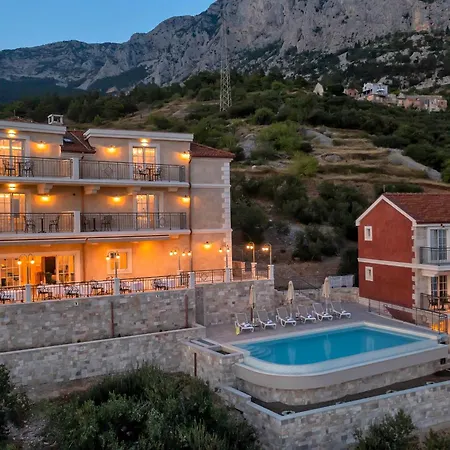 Nature's Retreat, Deluxe Doppelzimmer Mit Balkon Und Meerblick 4* Подгора