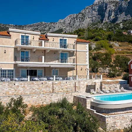 Гостевой дом Nature's Retreat, Deluxe Doppelzimmer Mit Balkon Und Meerblick 4*